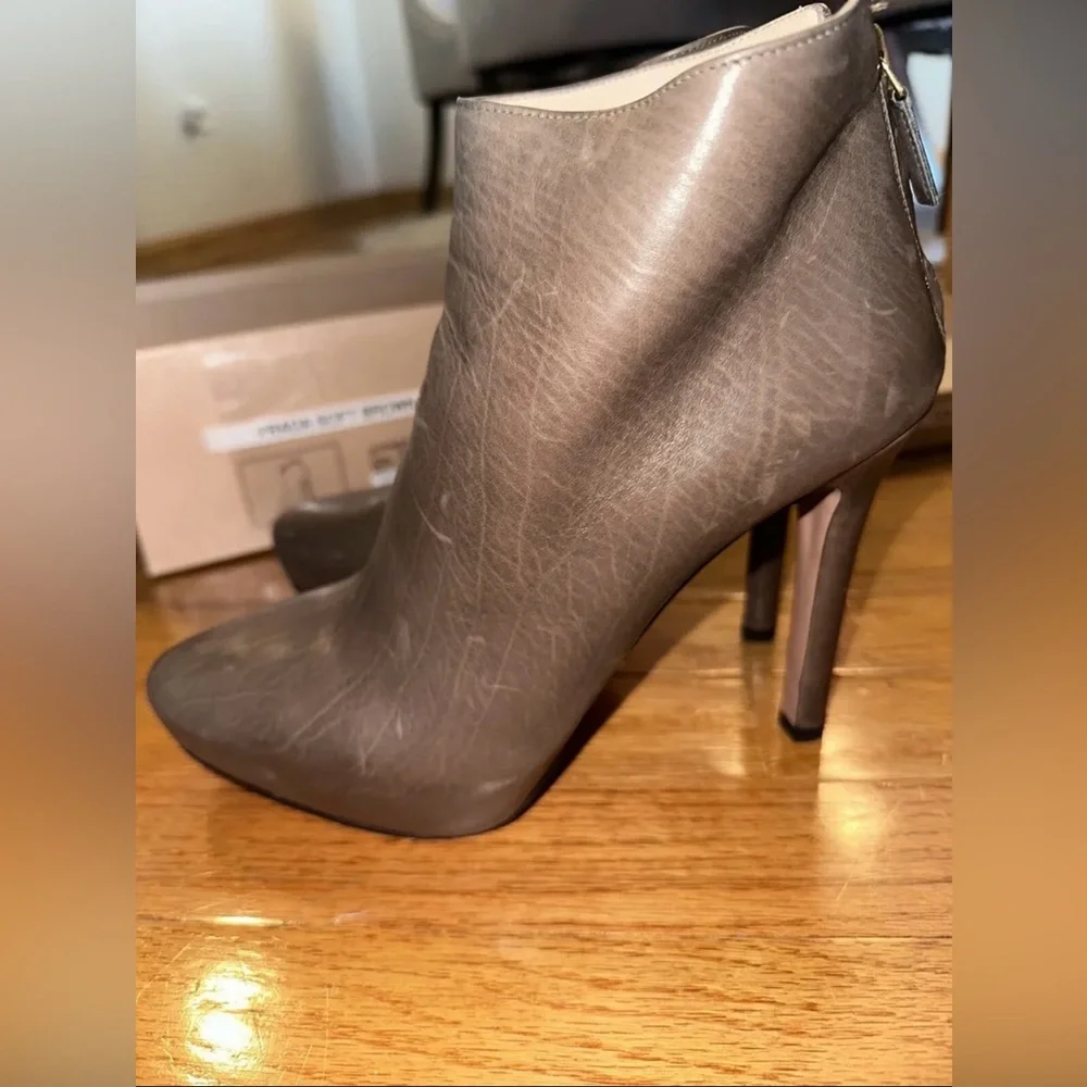 Prada Women's Soft Brown Platform Ankle Boots Size 40 Women’s - Picture 2 of 9